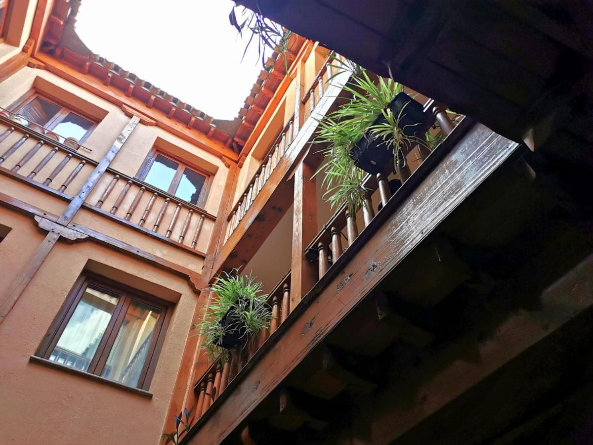 Apartamento Vicario Toledo Bagian luar foto